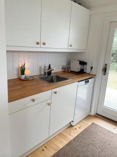 Family-Friendly Cottage Near Ebeltoft Beach - 5