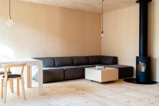 Architect-Designed Dream House Amidst The Woods - 5