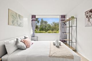 Relaxed Queen Room - Serene Spot at Pymble - Shared Bathroom - Pymble - 6
