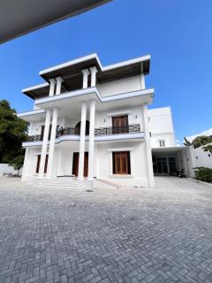 Yasmaga Guesthouse - Ponorogo - 9