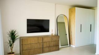 New CHIC 3BR Villa Walk to Beach Pool & Terrace - 1