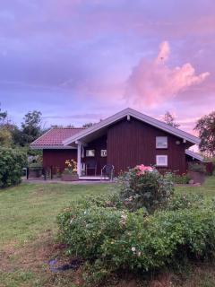 Lily Cottage On Idyllic Avernakø - - 0