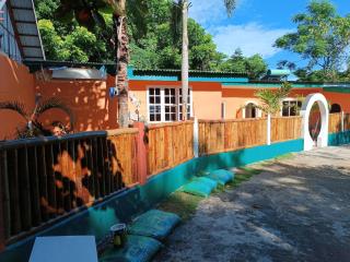 BAHIA Guesthouse - San Juan - 1