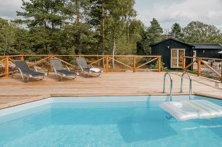 Lakeside Archipelago House With Pool On Vindö - Djurhamn - 0