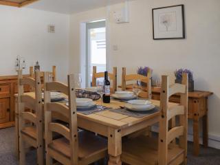 Hen Fecws - Llangwnadl - 8