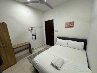 D' Ehsan Homestay & Chalet - Kuala Terengganu - 4