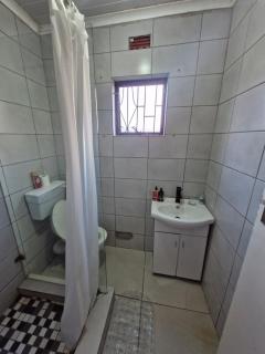 Kay's Guest Apartments - Kraaifontein - 5