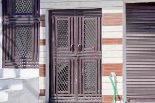 Hotel O vardan guest house - Amroha - 4