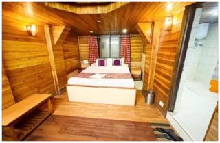 Darjeeling Kanchenjunga Himalayan View ''Hotel Broadway Annecy '' Near Mall Road with #Wi-Fi #Restaurant #Premium & Spacious Room #Prime Location - Best Seller Hotel in Darjeeling - Darjeeling - 4