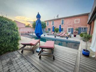 Le Mas de Gleyzes - Charme Authentique & Détente avec Piscine - Lédenon - 0
