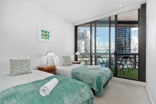 Docklands Melbourne Victoria Harbour Views - 2