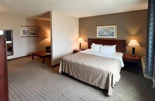 Quality Inn & Suites Grants - I-40 - 3
