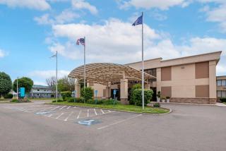 Clarion Inn Elmira-Horseheads - 8