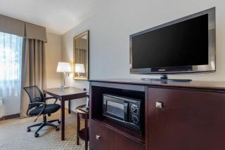 Clarion Inn Elmira-Horseheads - 1