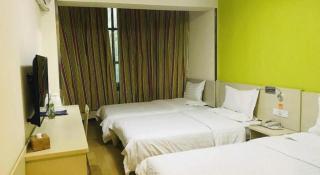 7 Days Inn Zhangye Gaotai County Central Square - Gaotai - 2