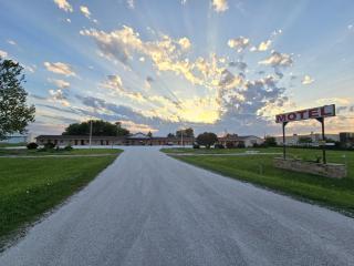 OYO Sandman Inn - Eagle Grove - 8