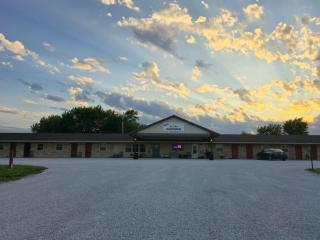 OYO Sandman Inn - Eagle Grove - 2