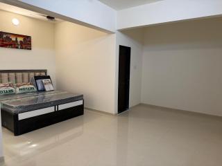 Townhouse Vangani Railway Station Formerly Hotel Chadha - Mumbai - 4