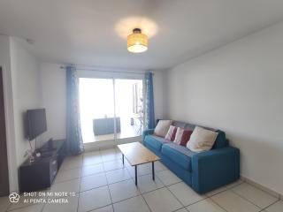 Le Nid Océanique ! Appart T2 avec Terrasse, Vue Mer et Parking Privé en Sous Sol, Proche du Centre Ville de Saint Gilles les Bains - 8