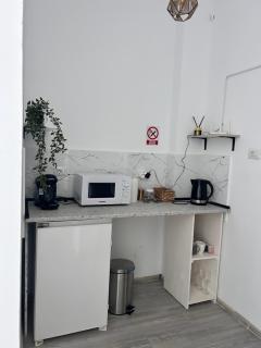 Lower Town Studio #2 - 7