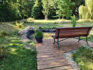 Suite Balnéo en bord de forêt - Pouzy-Mésangy - 9