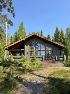 AureenHelmi - - 9