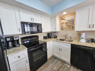 108 Brighton condo - Myrtle Beach - 5