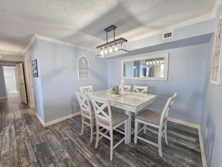 108 Brighton condo - Myrtle Beach - 2