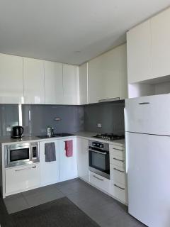 City cozy 2 bedroom apartment southern cross - 1