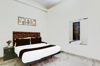 Townhouse Johri Enclave Metro Station Formerly Second Home - Ghaziabad - 6