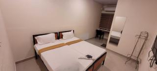 Townhouse Green Field Stadium Karyavattom - Thiruvananthapuram - 2