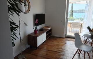 Apartman Twins 2 by Villas Guide - 9