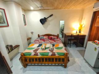 Ebony Room - Comfortable Suite - Mumbai - 8