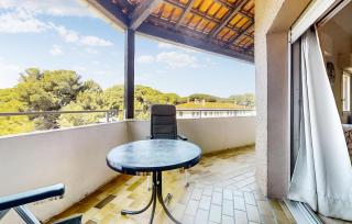 Pet Friendly Apartment In Hyères - Hyères - 9