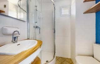 Pet Friendly Apartment In Hyères - Hyères - 1