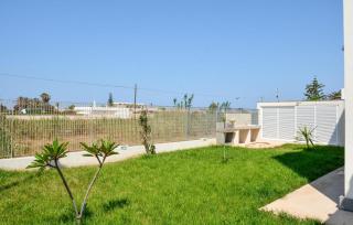 2 Bedroom Pet Friendly Home In Kaukana - Punta Secca - 2