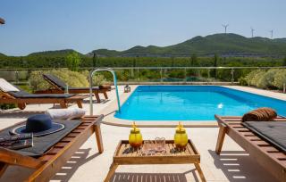 Villa Filomena - Omis by Villas Guide - Blato na Cetini - 8