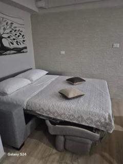 Sweet Home Sofia - 0