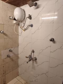 cozy 1bhk apartment Andheri - Bombay - 2