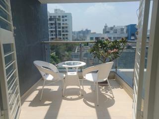 EXPAT STYLED 2 BHK IN BANER BALEWADI , Pune - Pune - 4