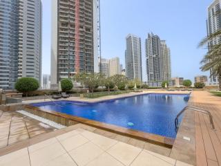 StayShort - Chic Apartment in Marina Sleeps 4 with Canal Views - 7