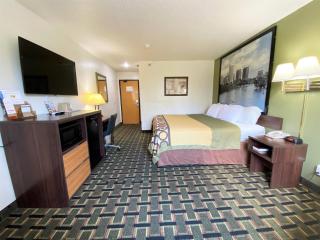 Super 8 by Wyndham Newport News/Jefferson Ave. - Newport News - 2