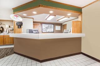 Super 8 by Wyndham Lexington - Lexington - 4