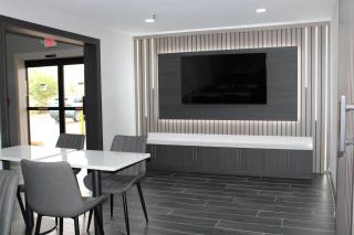Super 8 by Wyndham Athens - Athens - 3