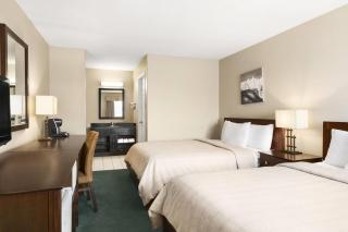 Days Inn by Wyndham Golden - Golden - 2