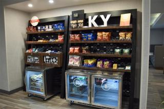 Hampton Inn Frankfort - Frankfort - 3