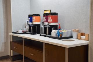 Hampton Inn Frankfort - Frankfort - 2