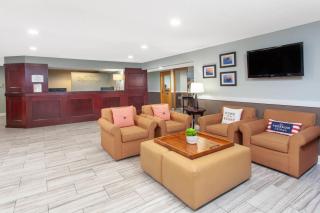 Baymont by Wyndham Grand Haven - Grand Haven - 8