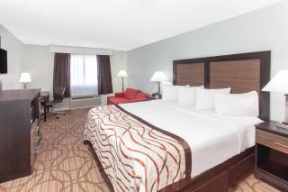 Baymont by Wyndham Grand Haven - 2