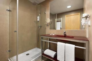 Ramada by Wyndham Madrid Getafe - Getafe - 3